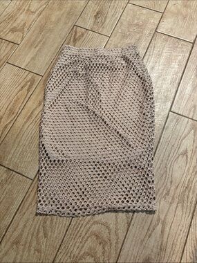 Women's Mesh Overlay Pencil Skirt in Light Taupe